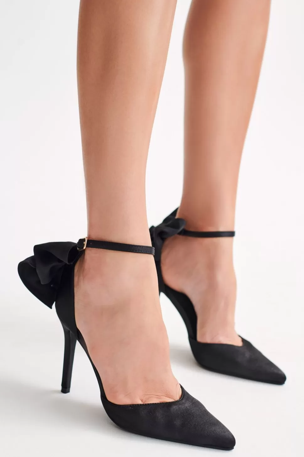 Women MESHKI Shoes<Charmed
